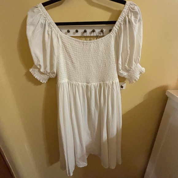 Altar’d State cute white dress
women’s small - Picture 5 of 5